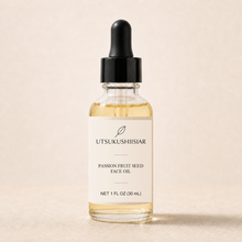 UTSUKUSHIISIAR Passion Fruit Seed Face Oil in glass dropper bottle
